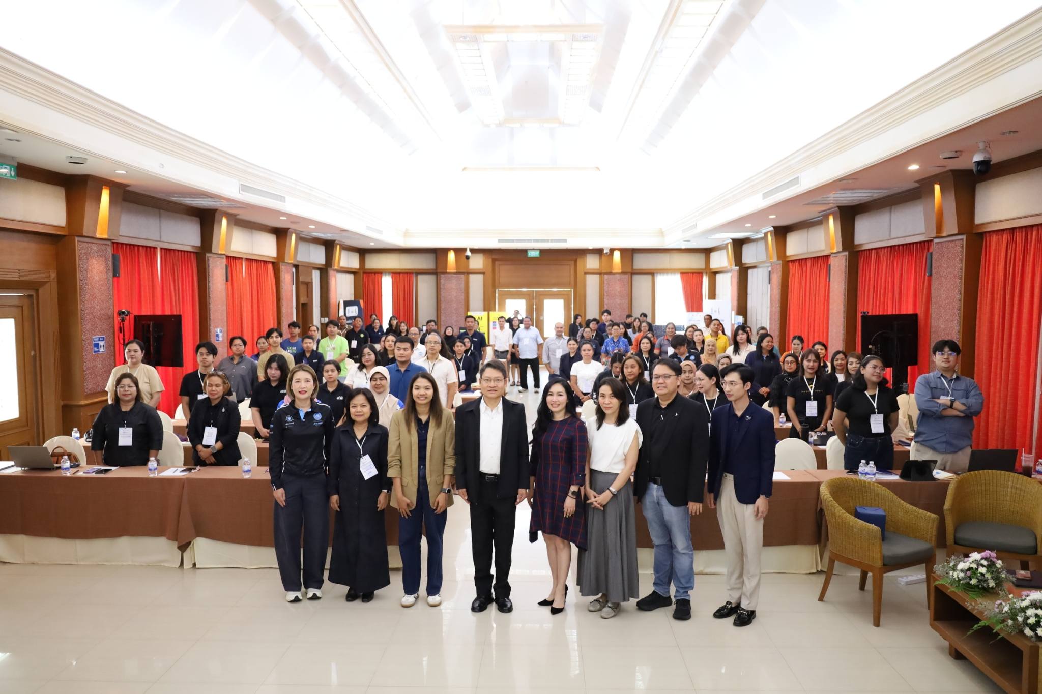 กระบี่ ล้ำไปอีกขั้น ! ผู้ว่าฯ เปิดงานขับเคลื่อนการท่องเที่ยวไทยฯ หนุนใช้ Big data และ AI ยกระดับบริหารจัดการท่องเที่ยวครบวงจร พร้อมชูแพลตฟอร์ม Travel Link ช่วยวางแผนท่องเที่ยวอัจฉริยะ ตอบโจทย์เมืองท่องเที่ยวระดับนานาชาติ